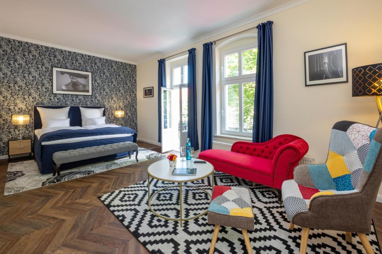 Schlosshotel ריינסברג מראה חיצוני תמונה
